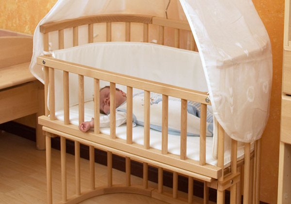 a baby bed