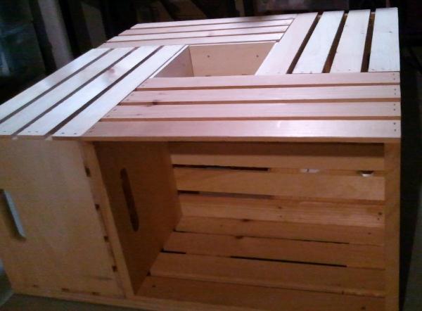 DIY Wooden Crate Coffee Table