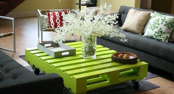 Painted Pallet Coffee Table