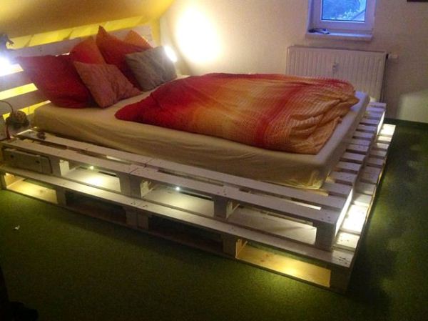 Light Pallets Bed – DIY | Home Design, Garden & Architecture Blog ...