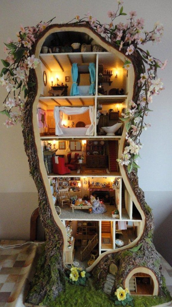 miniature-tree-house-inspired-by-brambly-hedge