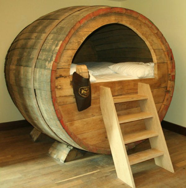 bed-beer-barrel-10