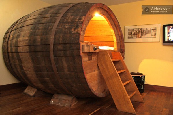 bed-beer-barrel-2