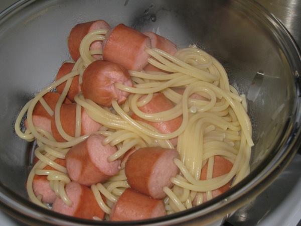 Sausages-and-Spaghetti