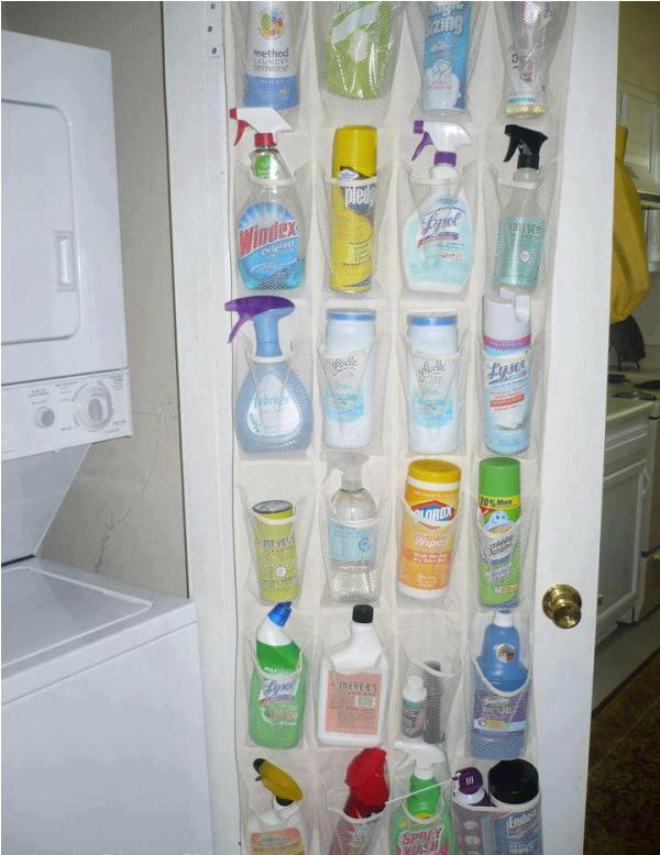 Storage-Idea-for-Cleaning-Supplies