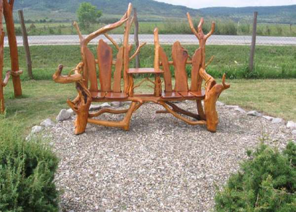 amazing-rustic-bench-3