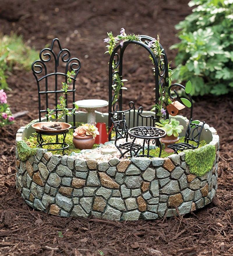 miniature garden set