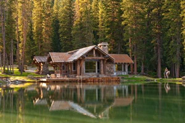 Headwaters-Camp-log-home