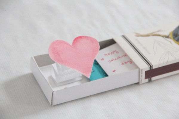 DIY-Pop-Up-Love-Box