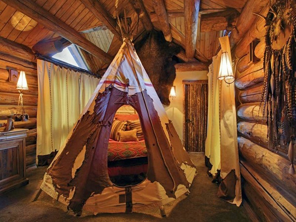Castlewood-room-tent