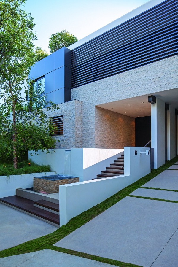 architecture-modern-residence-Laurel-Way-3