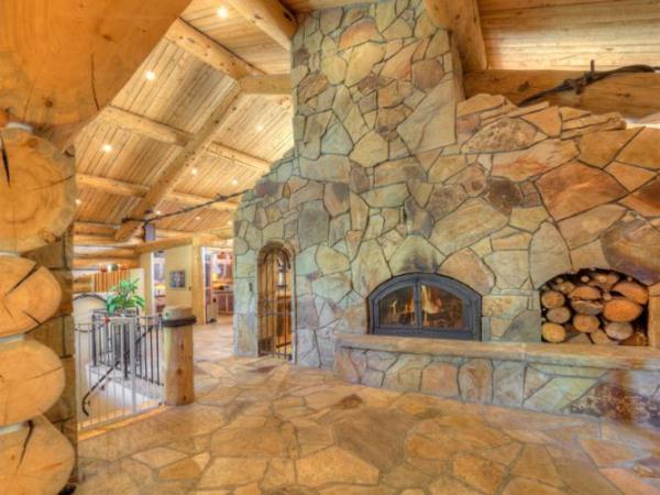 Exquisite Log Home On Three Levels Of High Quality Architecture