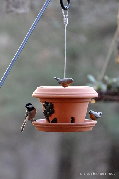 flowerpot-bird-feeder-1