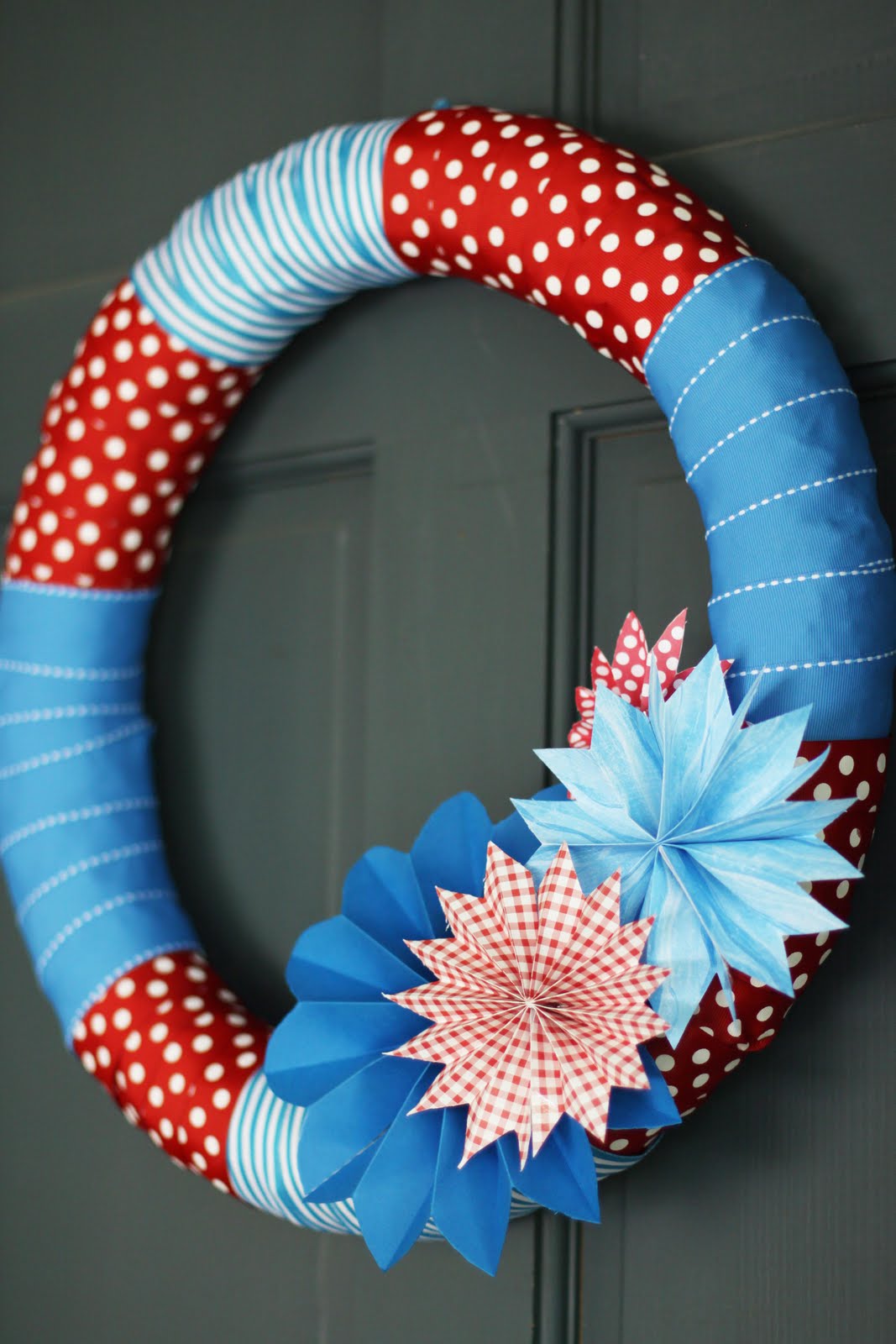 20-minute-4th-of-july-wreath