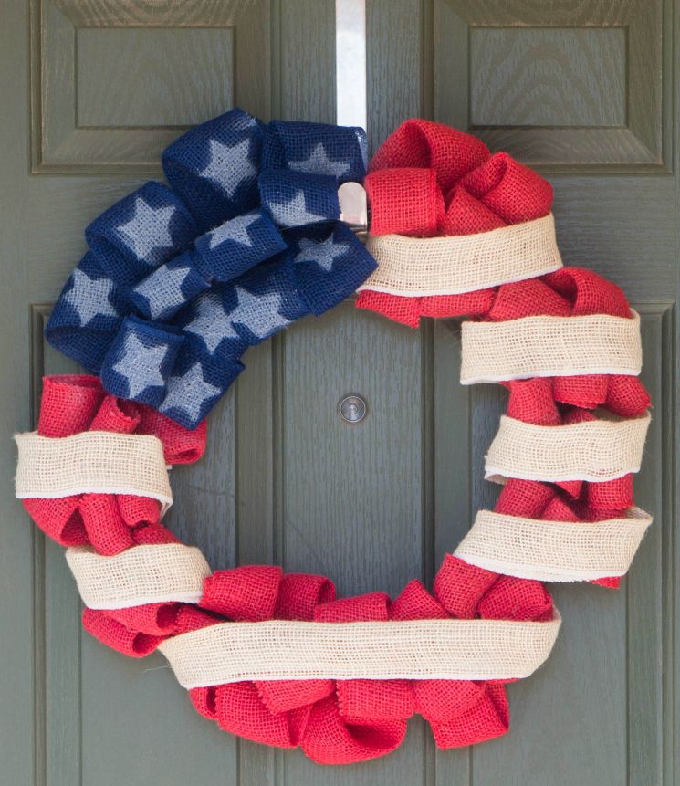4th-July-Flag-Burlap-Wreath