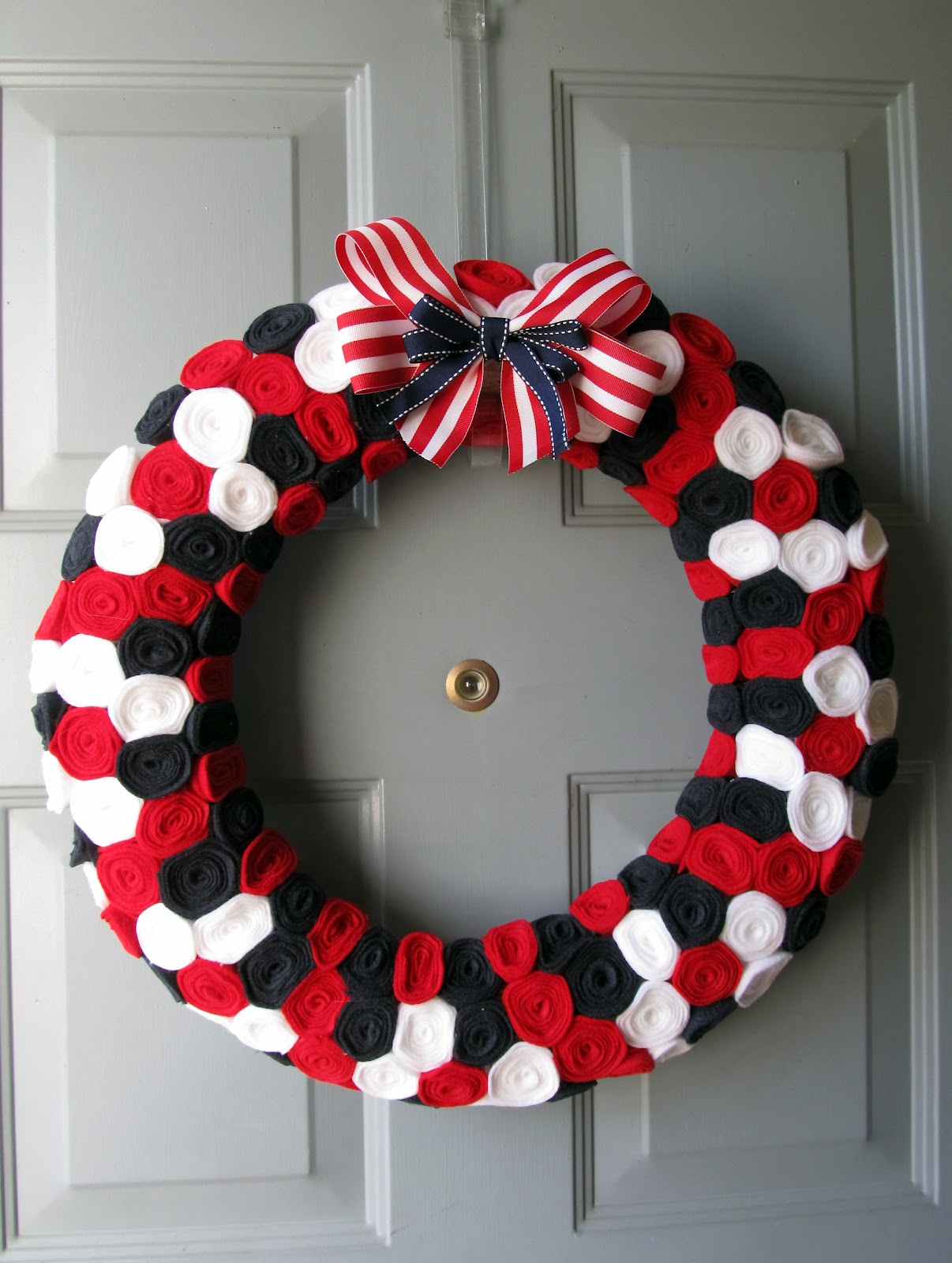 4th-july-front-door-wreath
