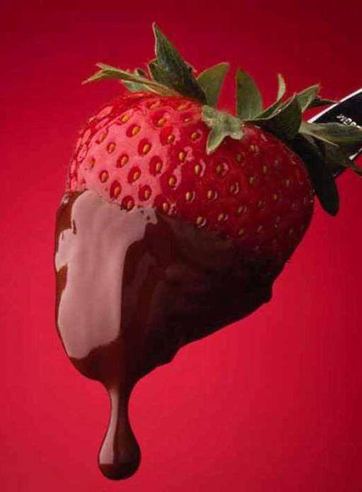 Chocolate-Covered-Strawberries-5