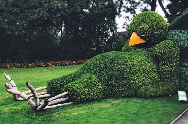 Chick-Topiary-garden-design