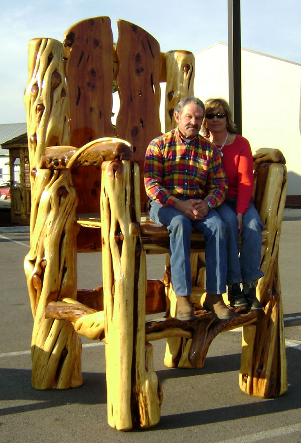 Gigantic-Juniper-Log-Chair