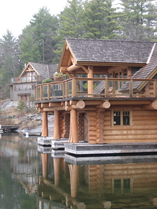 waterfront-log-home-2