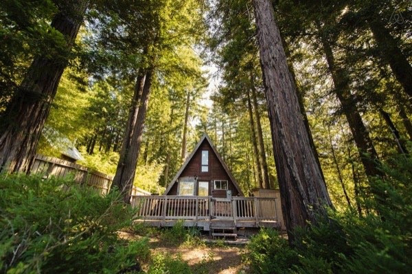 amazing-tiny-a-frame-cabin-17