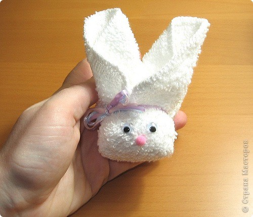 DIY-Towel-Bunny-9