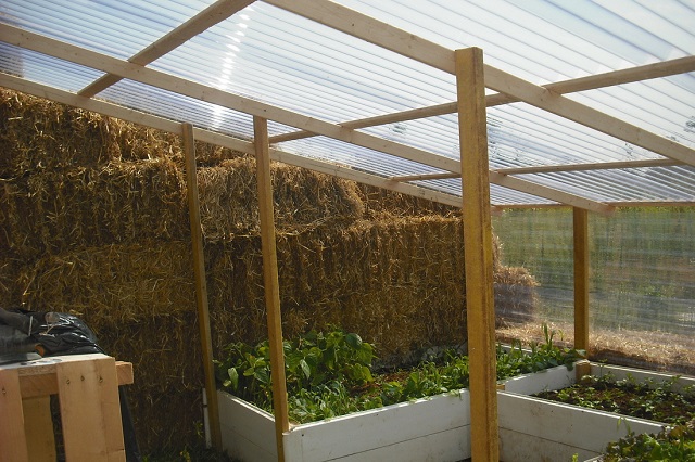 Straw-Bale-Greenhouse-2