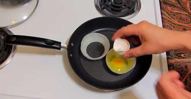 onion-egg