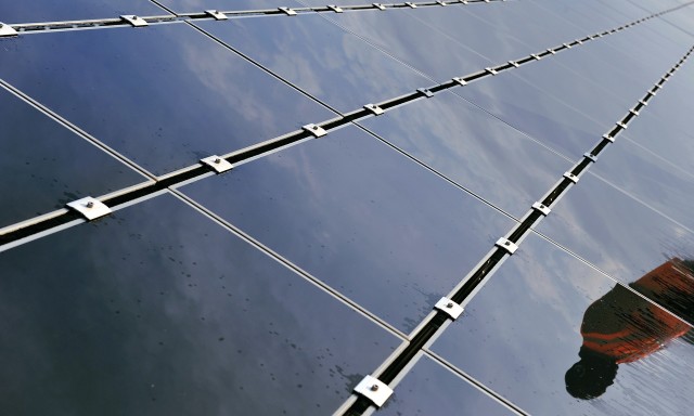 France-Rooftops-With-Plants-Or-Solar-Panels-1