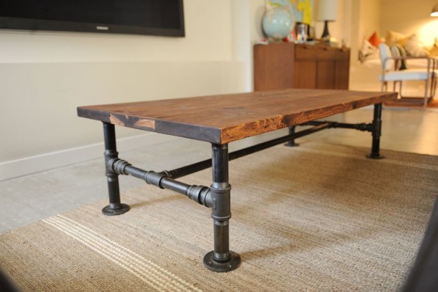 DIY-Industrial-Coffee-Table-7