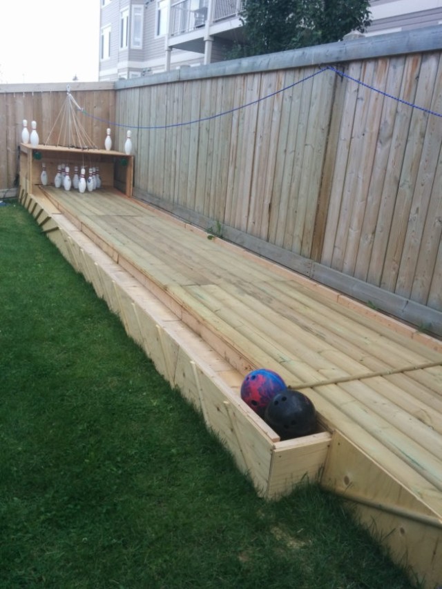 DIY-Backyard-Bowling-Alley-1