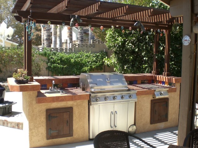 DIY-outdoor-kitchen-60