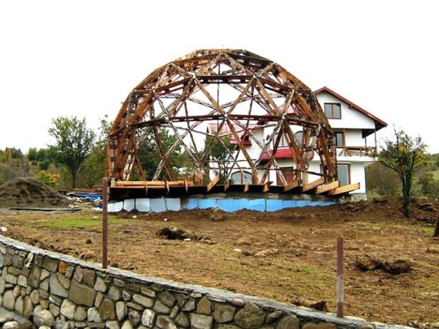 Geodesic-Dome-9