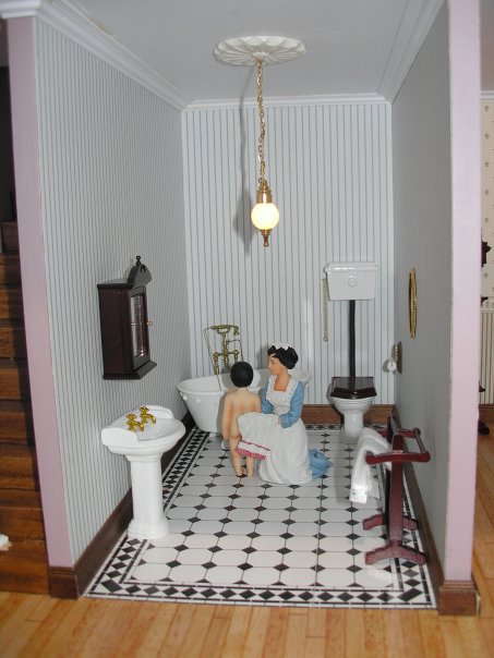 Turn-an-old-dresser-into-a-doll-house-5