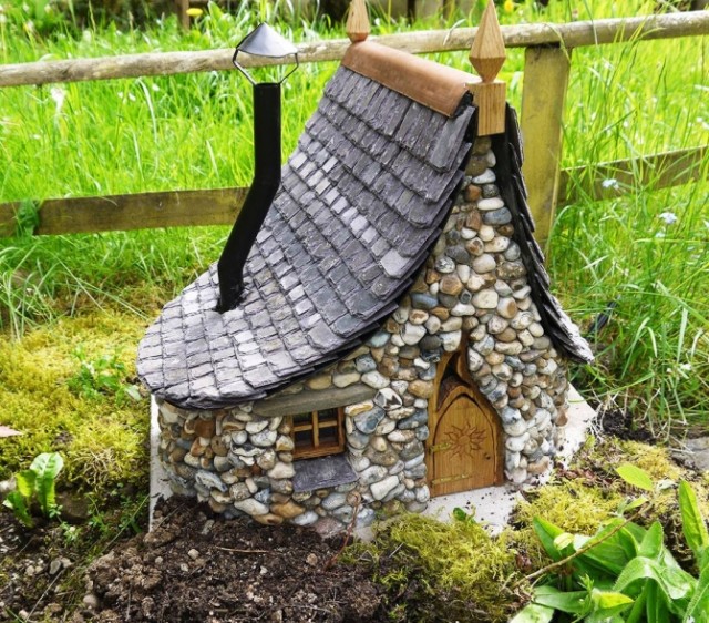 river-stone-miniatures-fairy-homes-2
