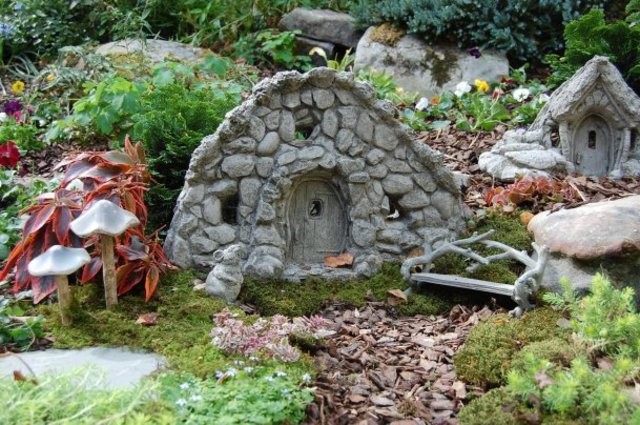 river-stone-miniatures-fairy-homes-6