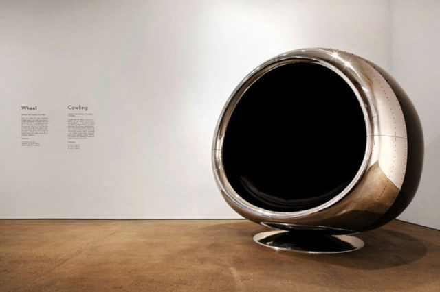 Boeing-engine-chair-1