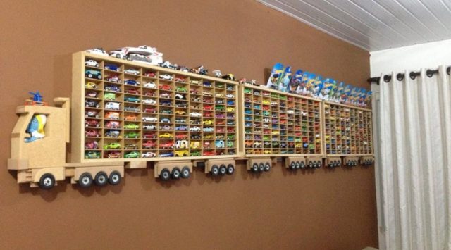 Hot-Wheels-Display-Rack