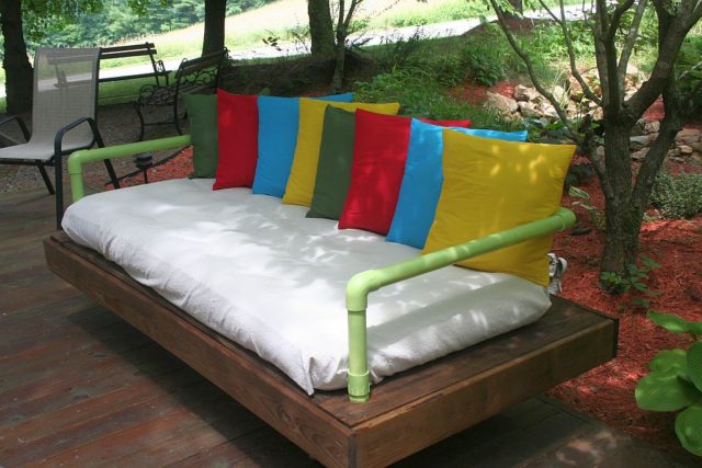 Pallet-Day-Bed-6
