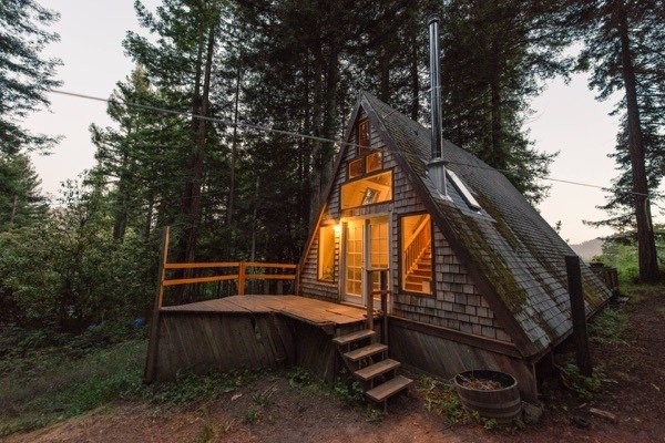 beautiful-small-cabins-in-the-middle-of-nowhere-5