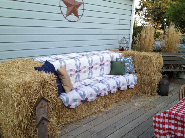 ideas-made-out-of-bales-of-hay-7