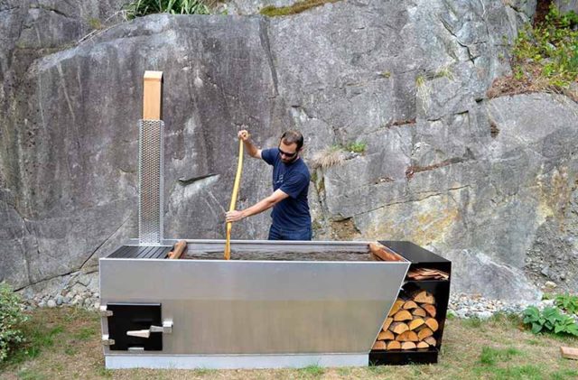 outdoor-wood-fired-soaking-hot-tub-5