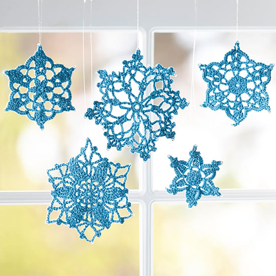 Crochet-Christmas-Tree-Ornaments