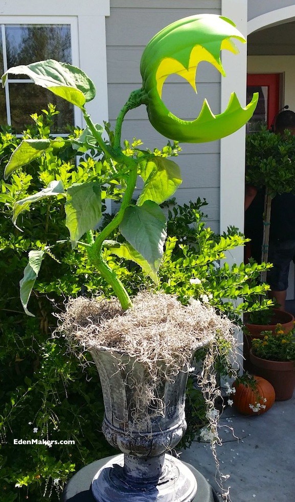 How to make a DIY man-eating monster plant for Halloween.