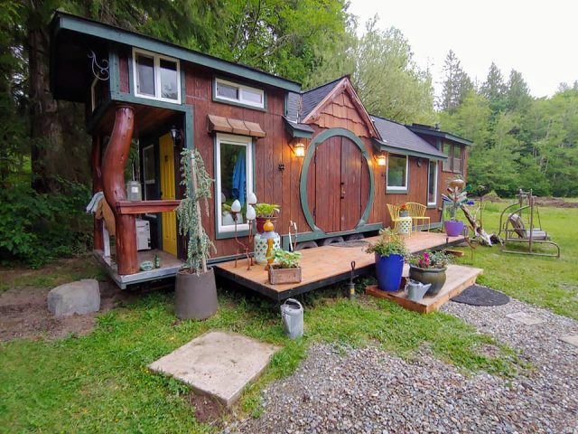 Man spends 3 years building whimsical tiny home by hand completely out of recycled materials