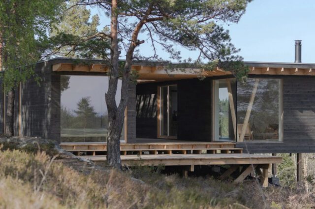 Norwegian-Style Summer House Encourages ?Inside-Outside? Living, Offering an Escape from Urban Woes